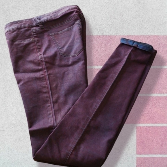 Decree Denim Skinny Jeans Maroon Wash sz 1 Low Rise NWOT - Picture 1 of 8
